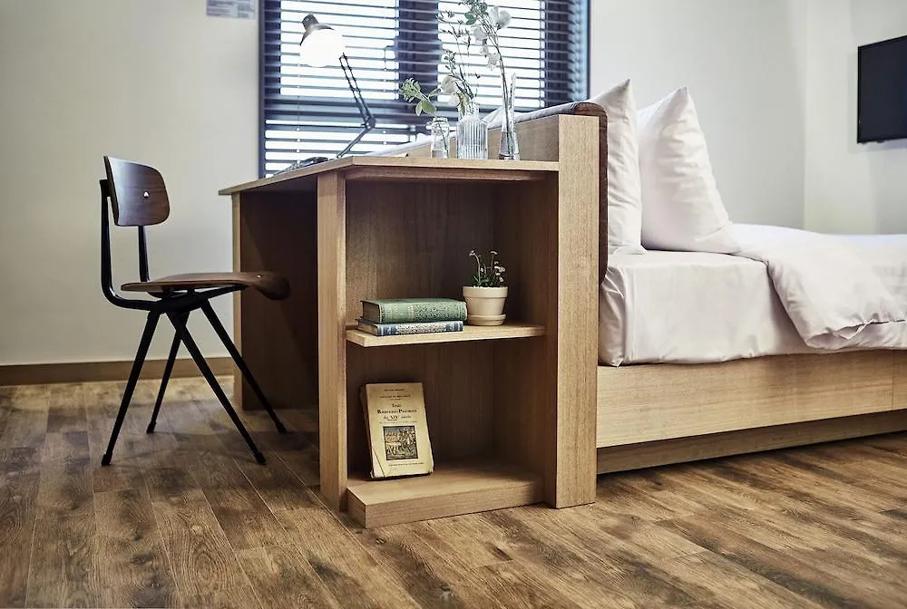 Jongro Makers X Pretty Hotel Seul 2*,