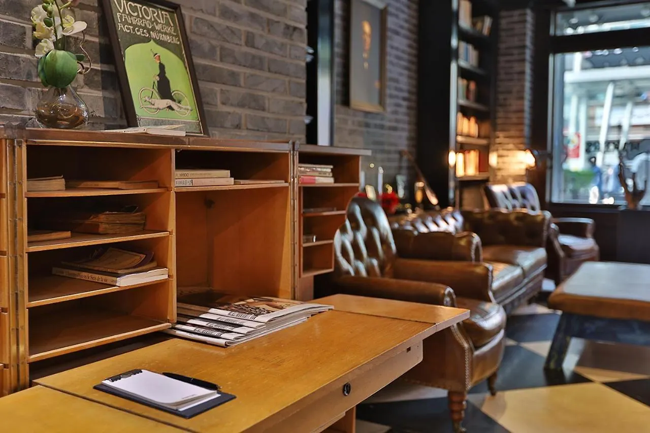 Jongro Makers X Pretty Hotel Seul
