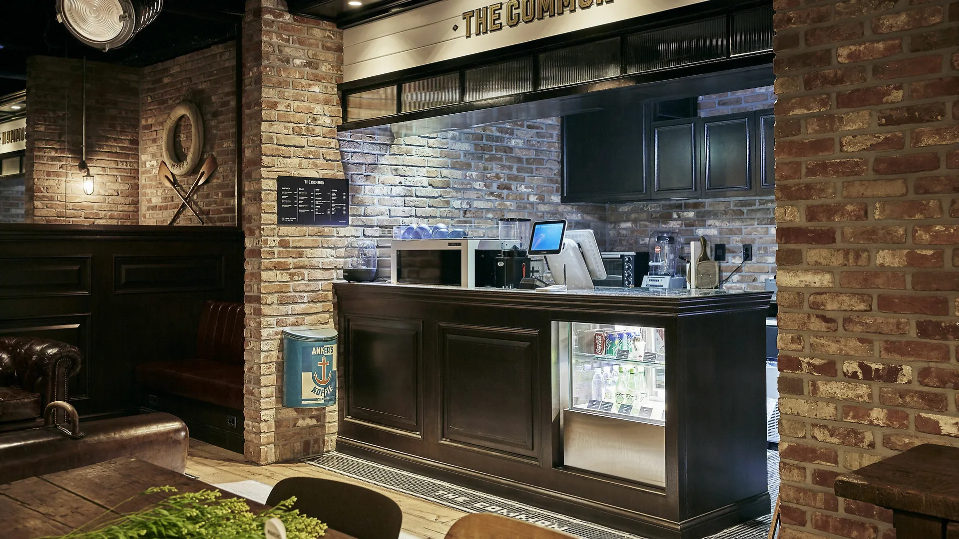 **  Jongro Makers X Pretty Hotel Seul Coreia do Sul
